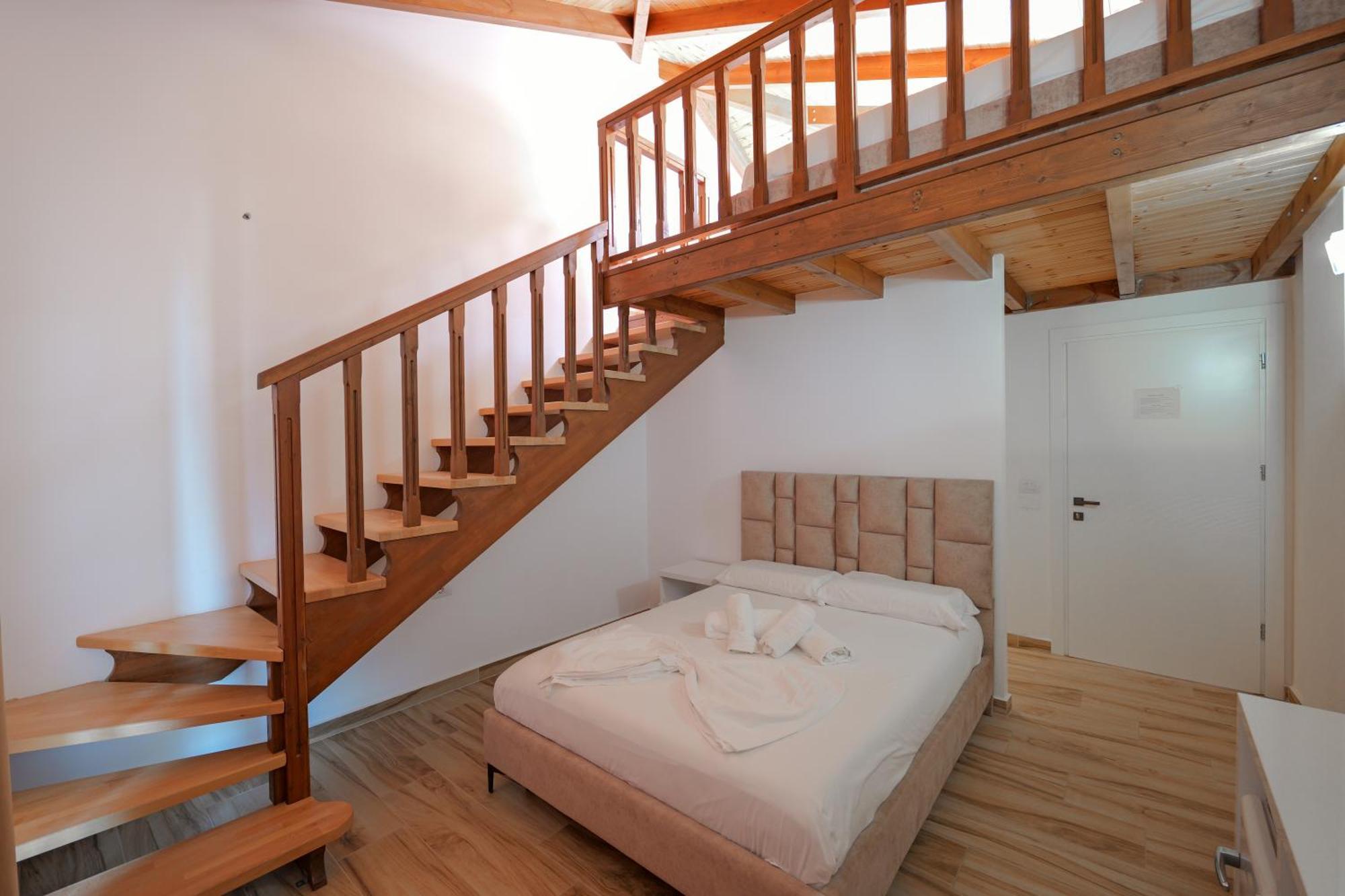 Hotel Take Борш Екстериор снимка
